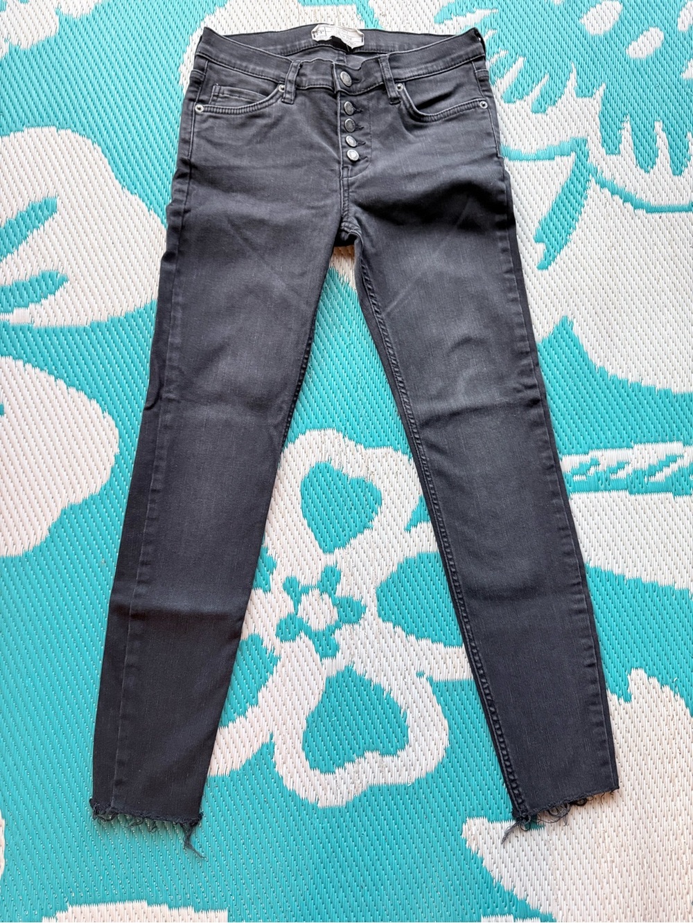 Free People Black Button-Fly Mid-Rise Cropped Jeans